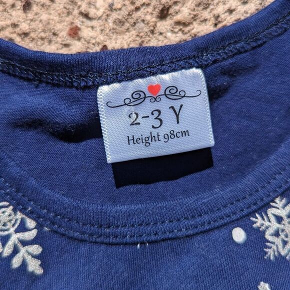 Little girls sparkle snowflake holiday dress - Picture 14 of 14